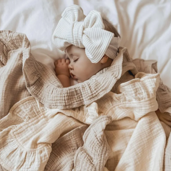 Luxe Ruffle Organic Muslin Swaddle Blanket